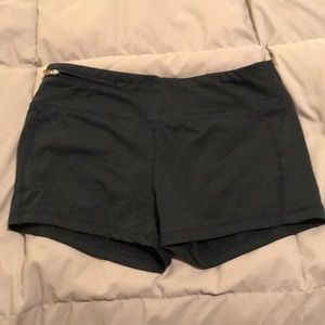Women’s Oiselle shorts